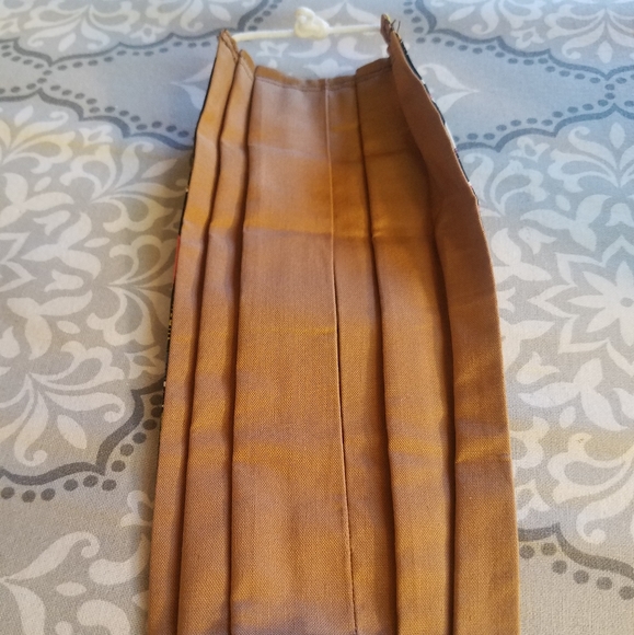 Protective mask - Picture 3 of 6